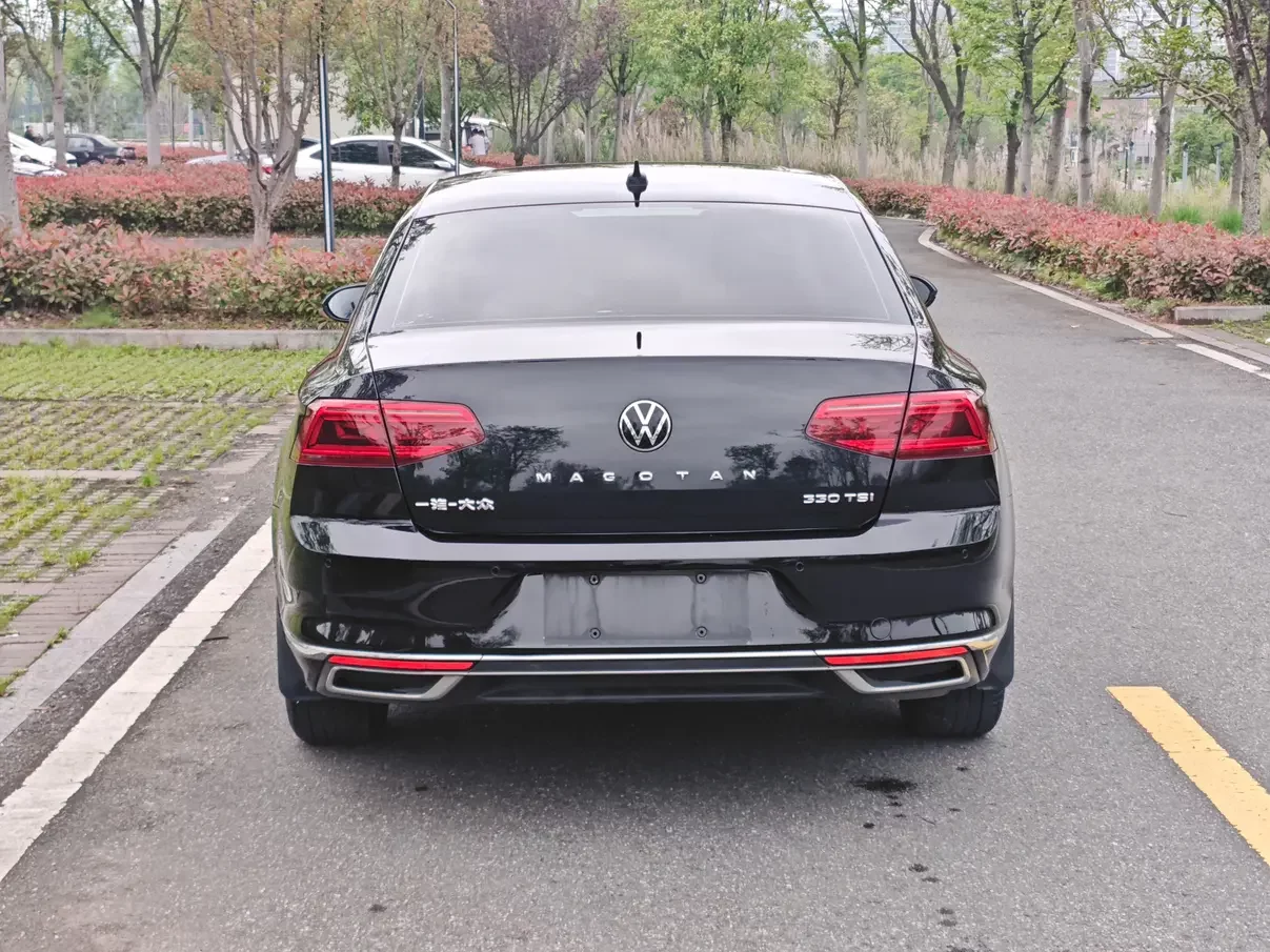 Volkswagen Magotan