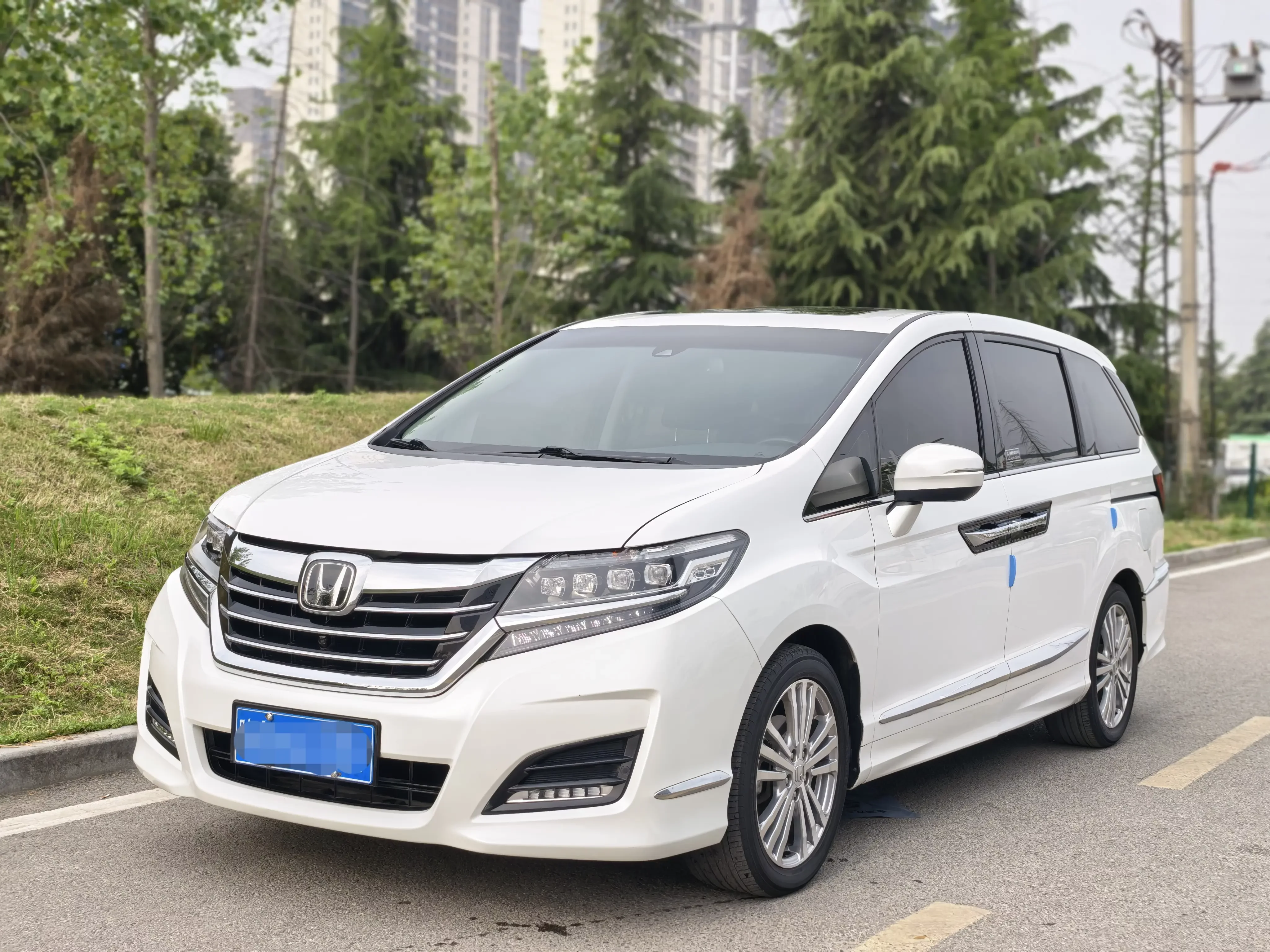 Honda Elysion