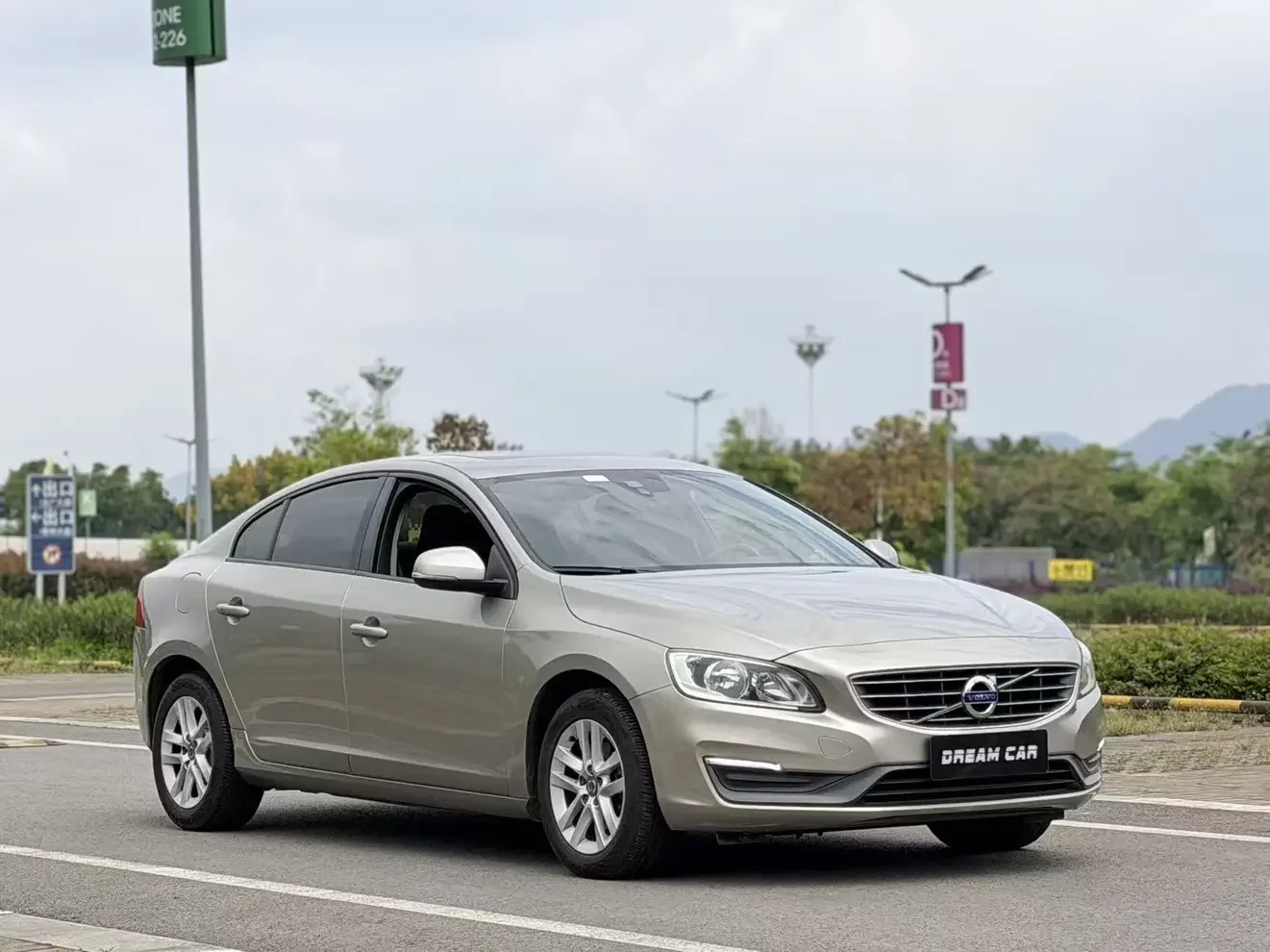 Volvo S60