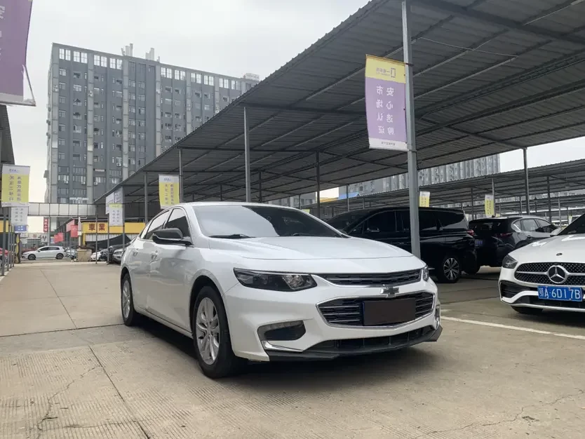 Chevrolet Malibu XL