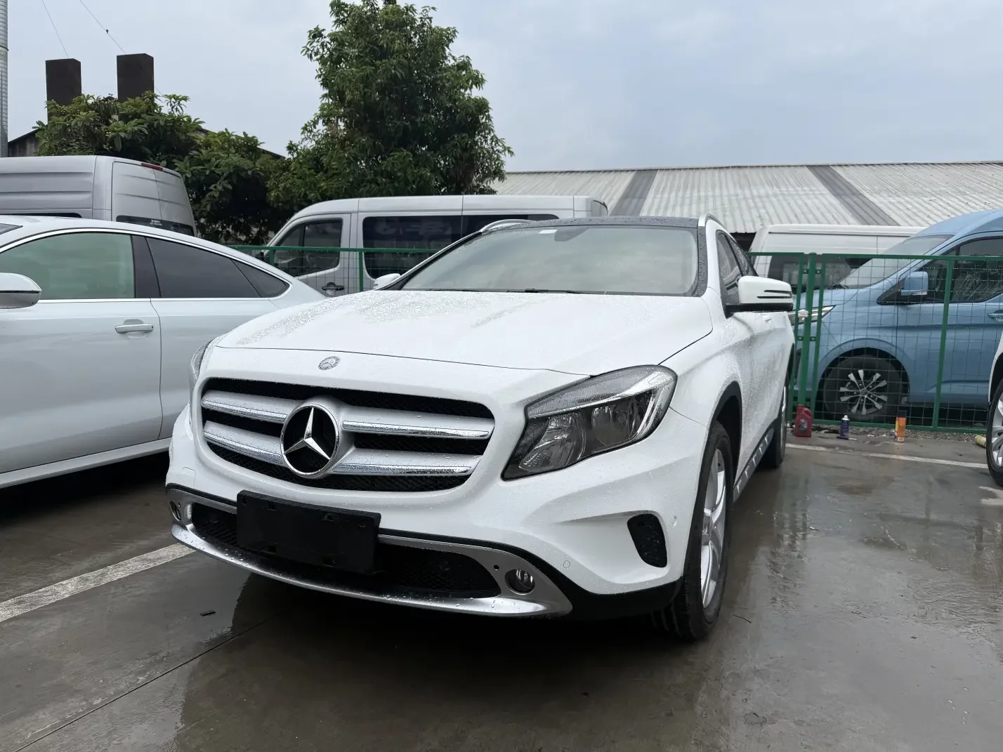 Mercedes-Benz GLA