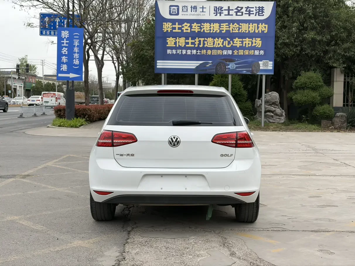 Volkswagen golf