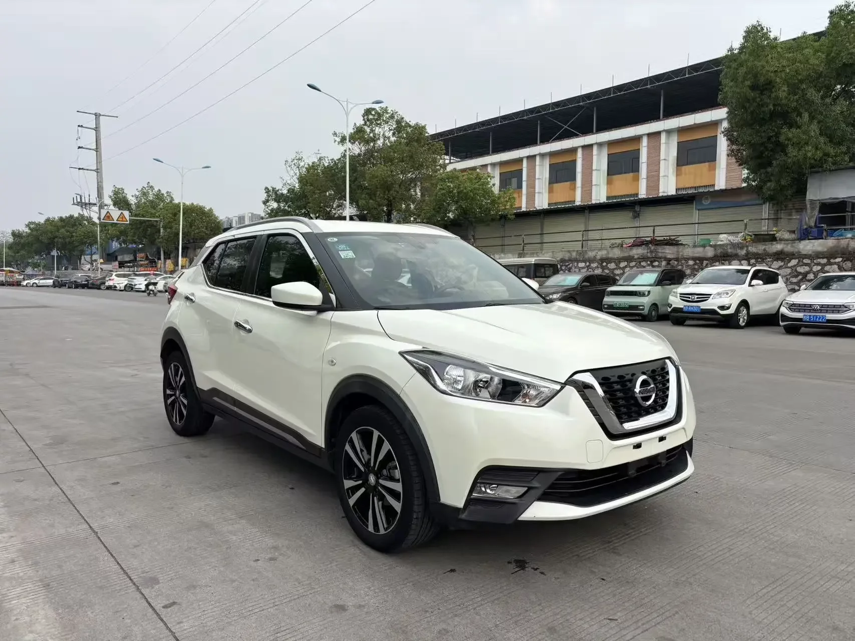 Nissan Jinke