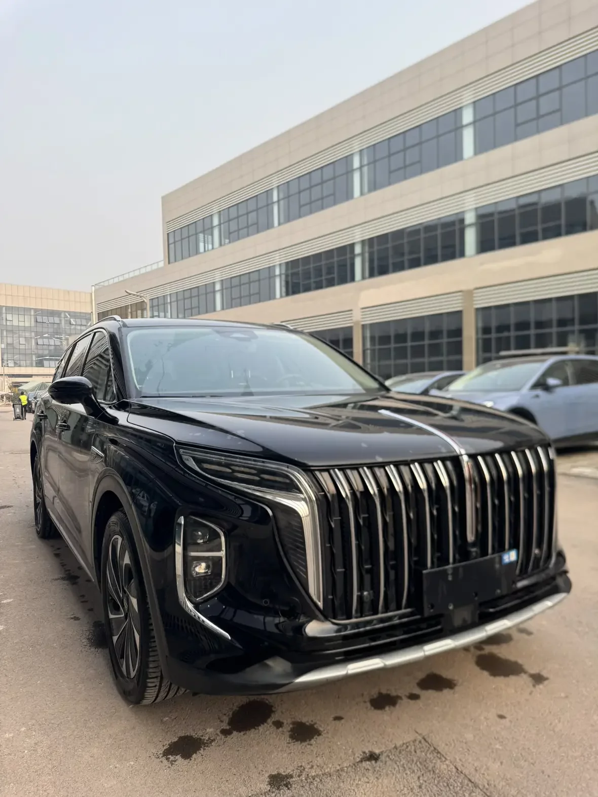 Hongqi HS7 PHEV