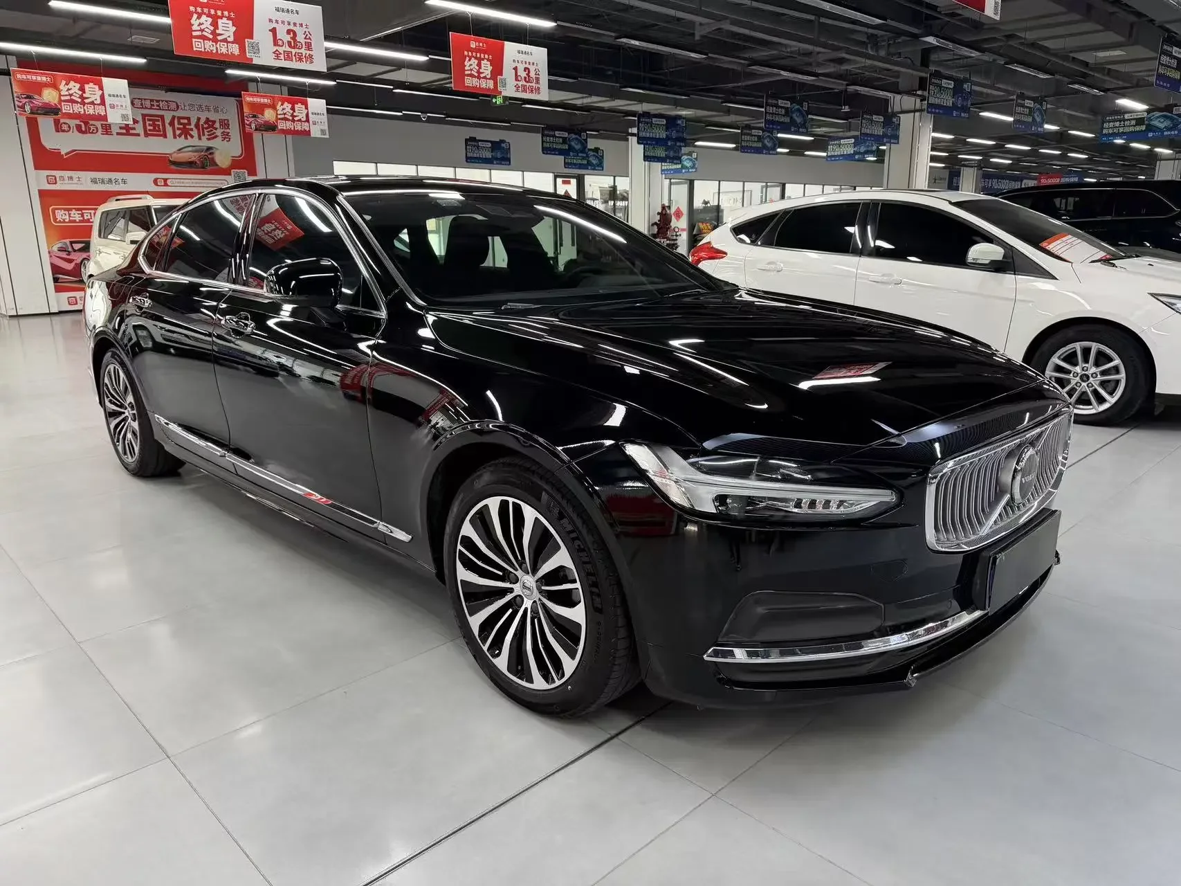 Volvo S90