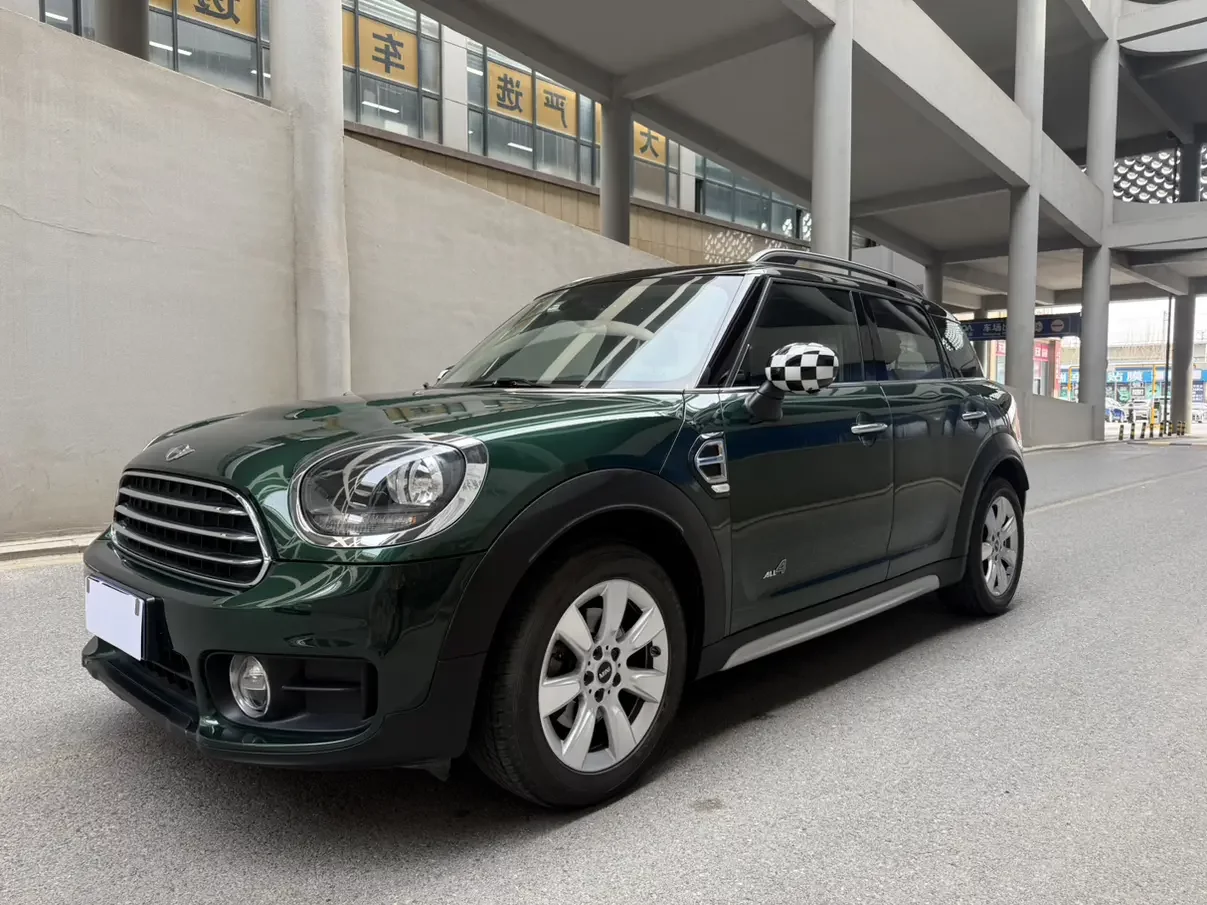 MINI COUNTRYMAN