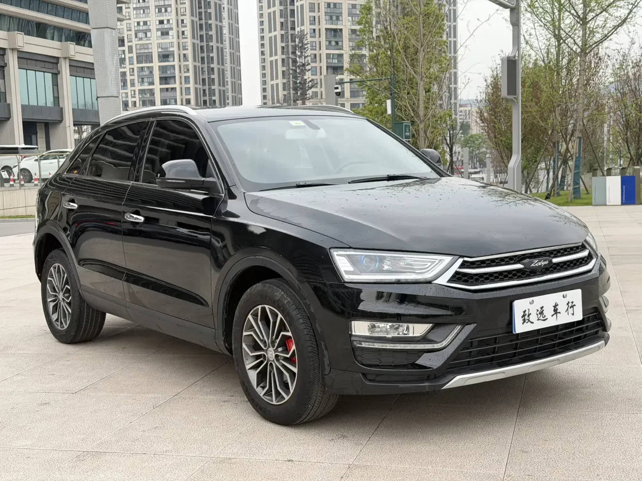 Zotye SR7