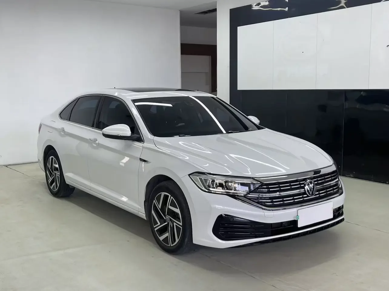 Volkswagen Sagitar