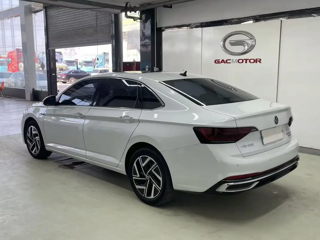 Volkswagen Sagitar