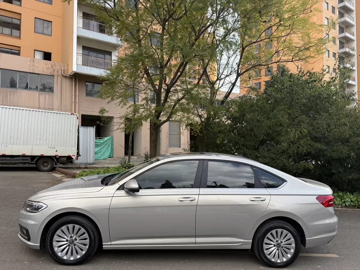 Volkswagen Lavida