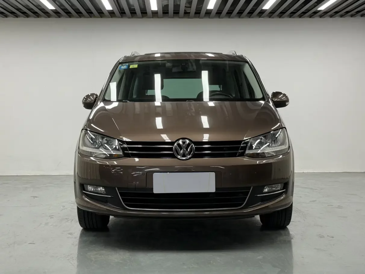 Volkswagen Sharon