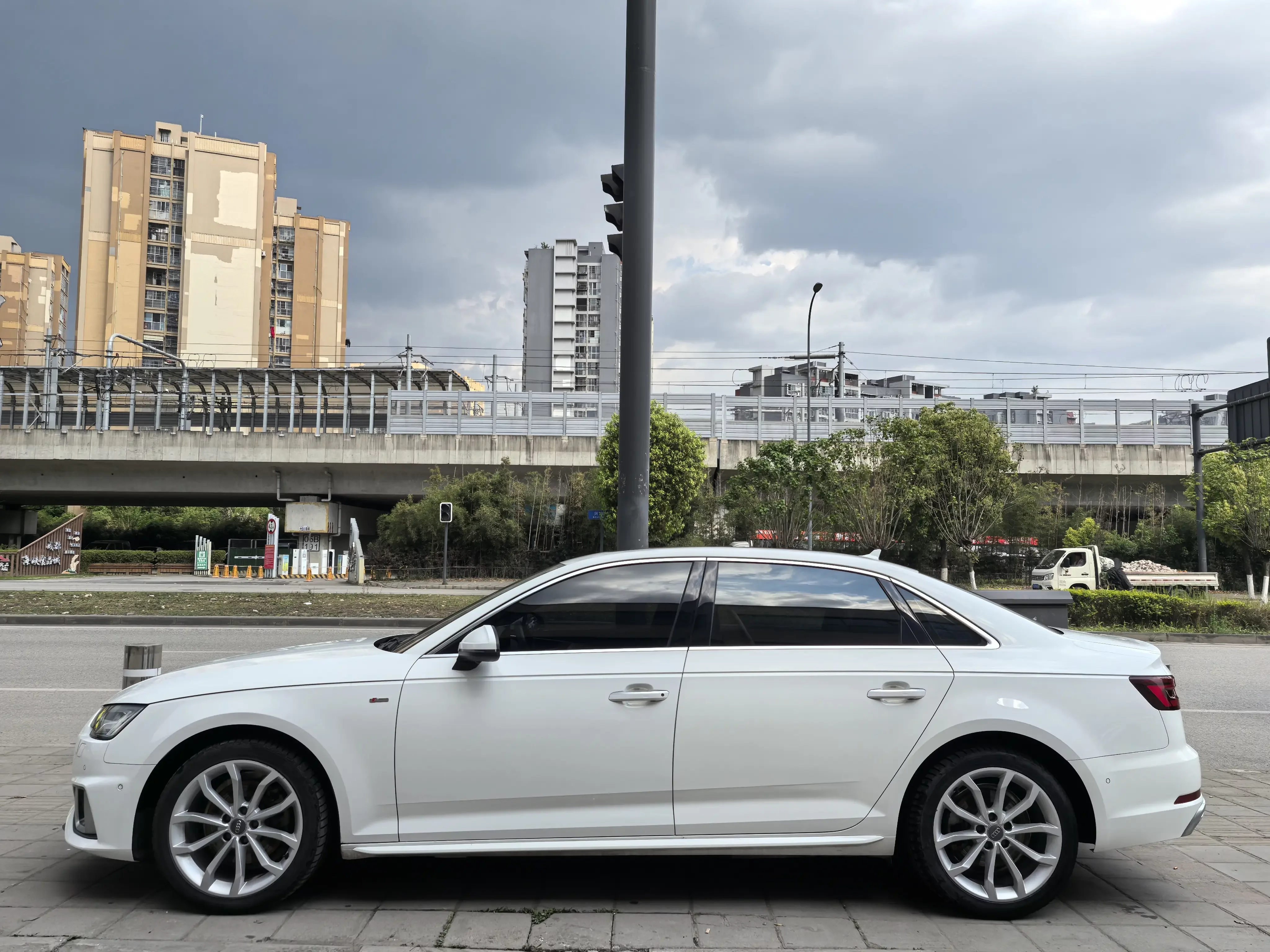 Audi A4L