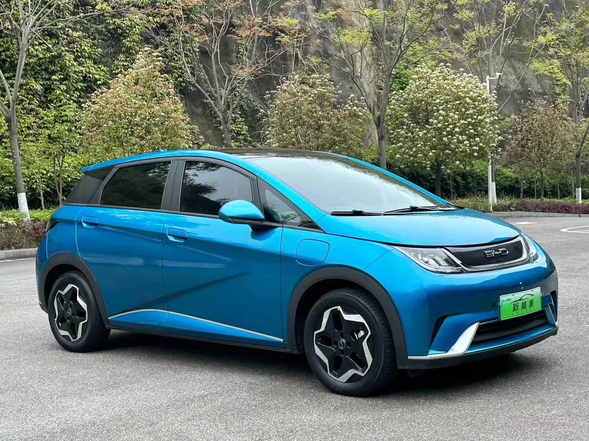 BYD dolphin