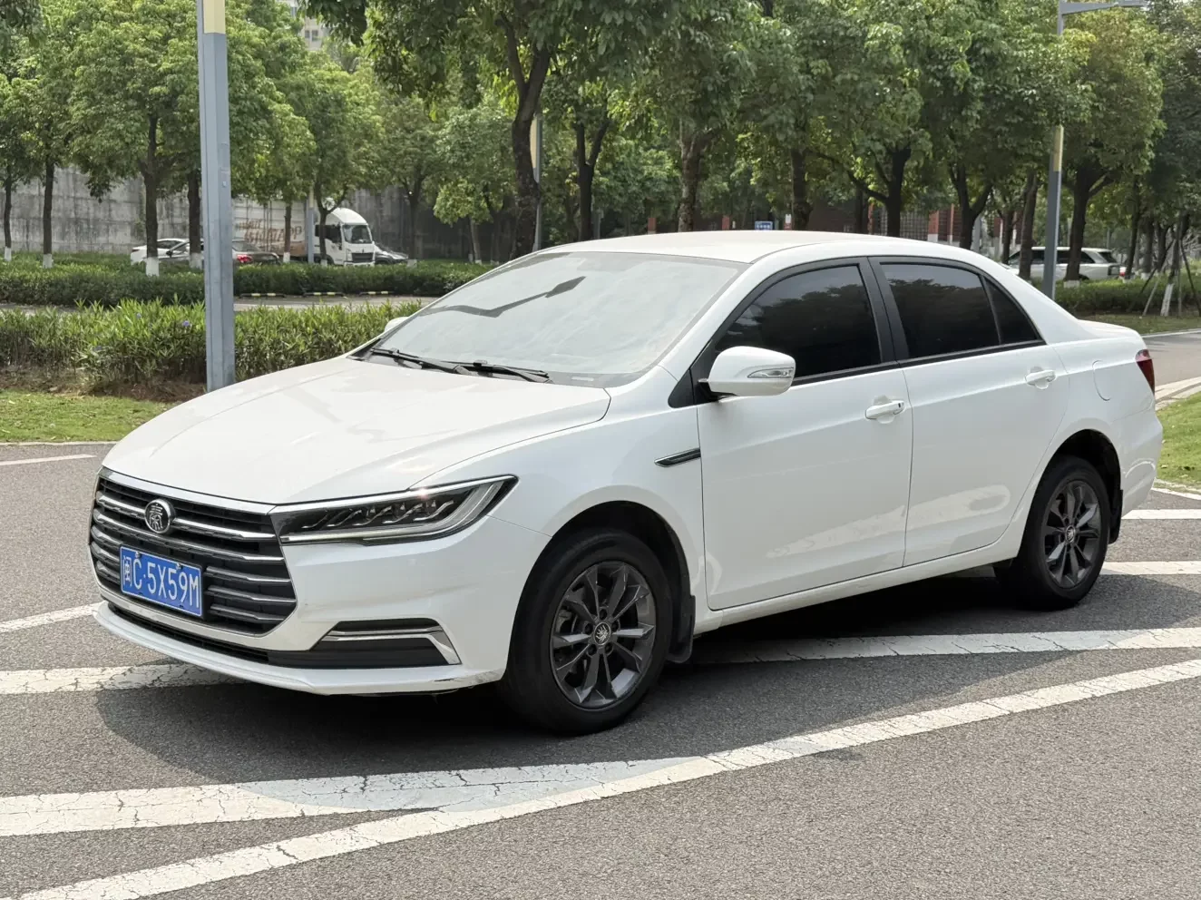BYD Qin