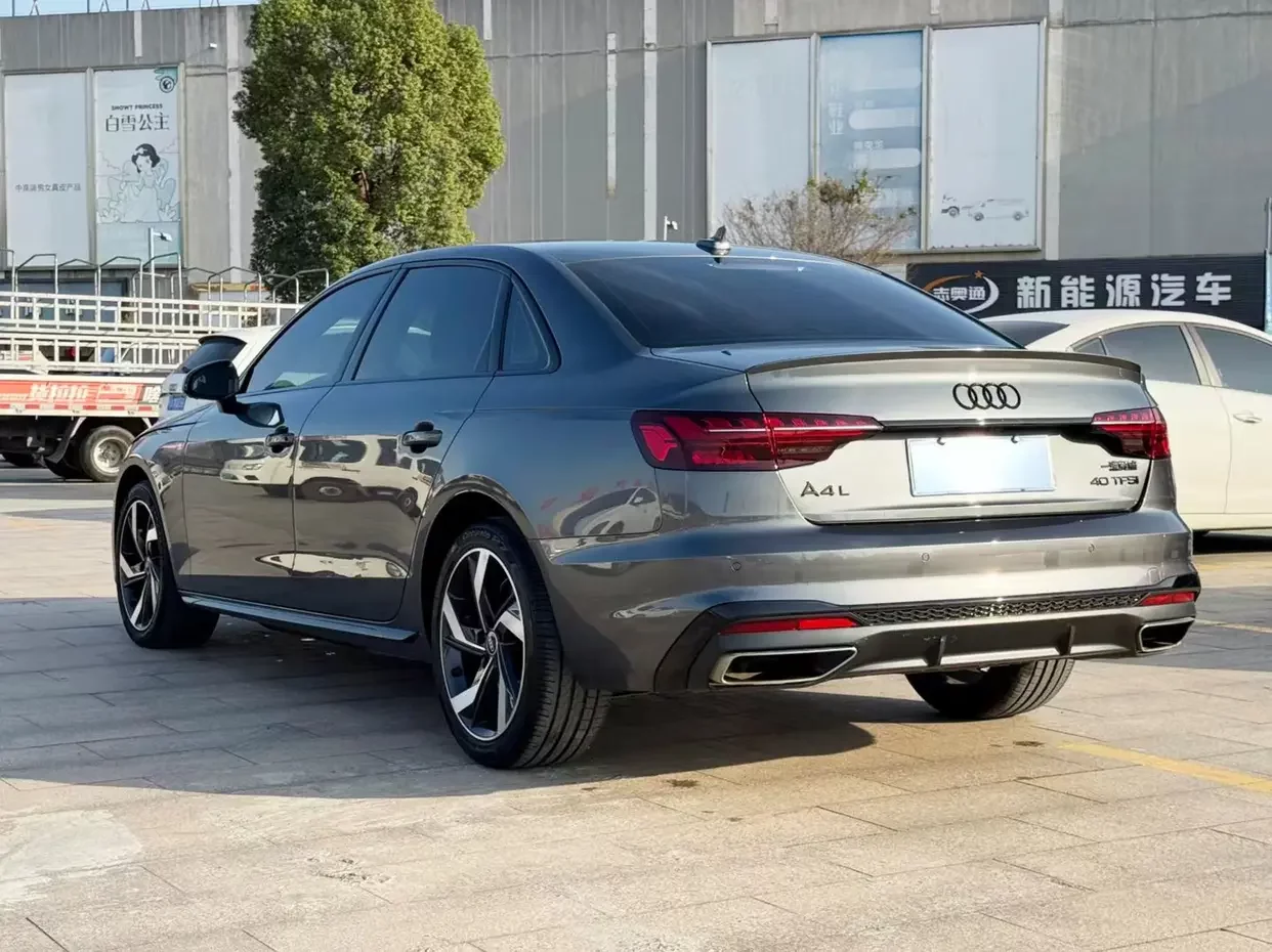Audi A4L