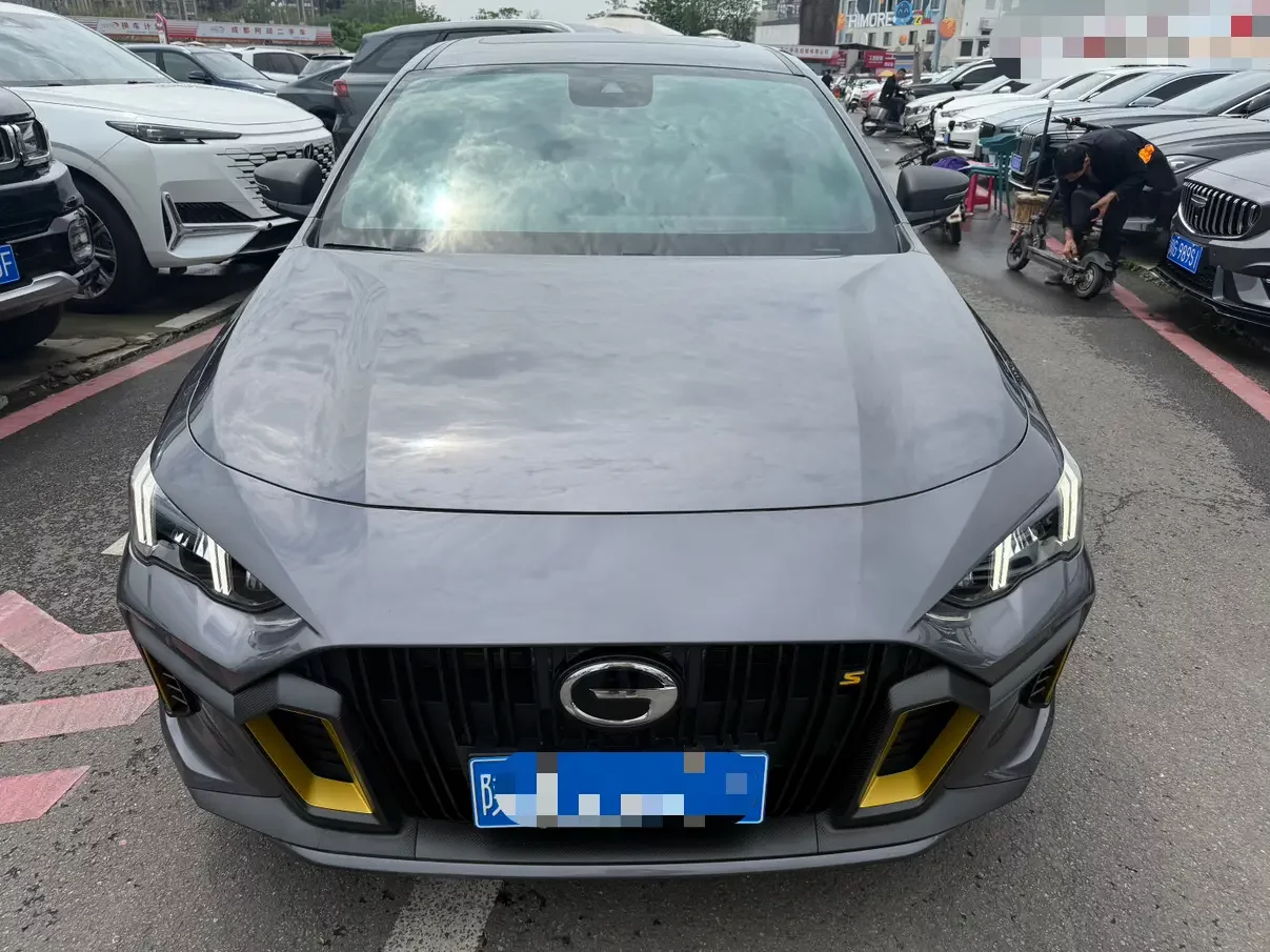 GAC Trumpchi Empow  из Китая
