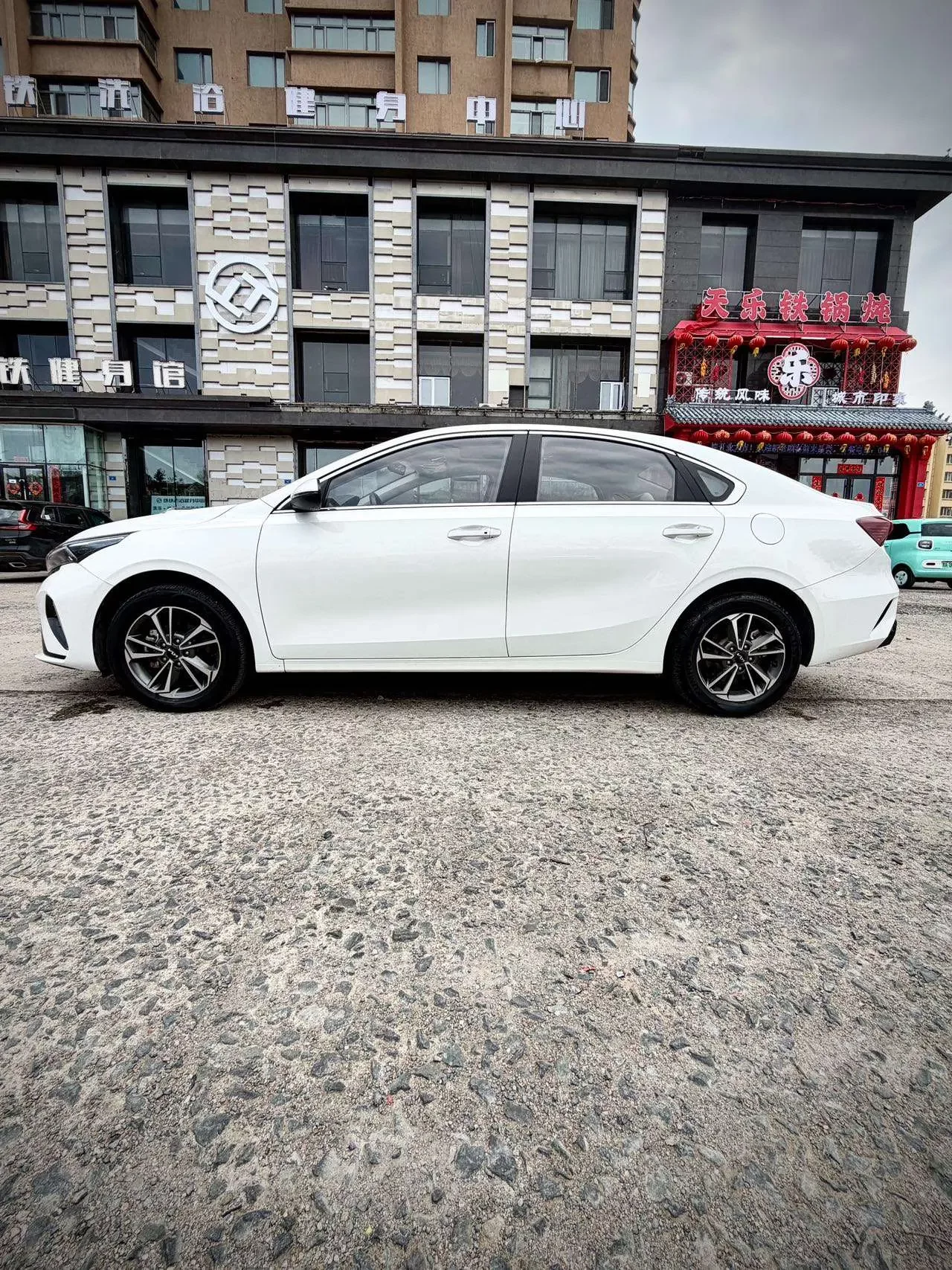 Kia K3