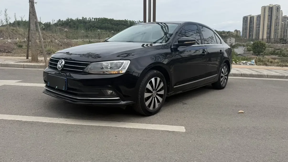 Volkswagen Sagitar