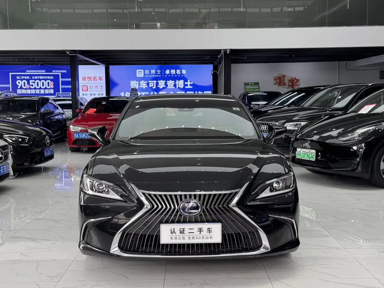 Lexus ES