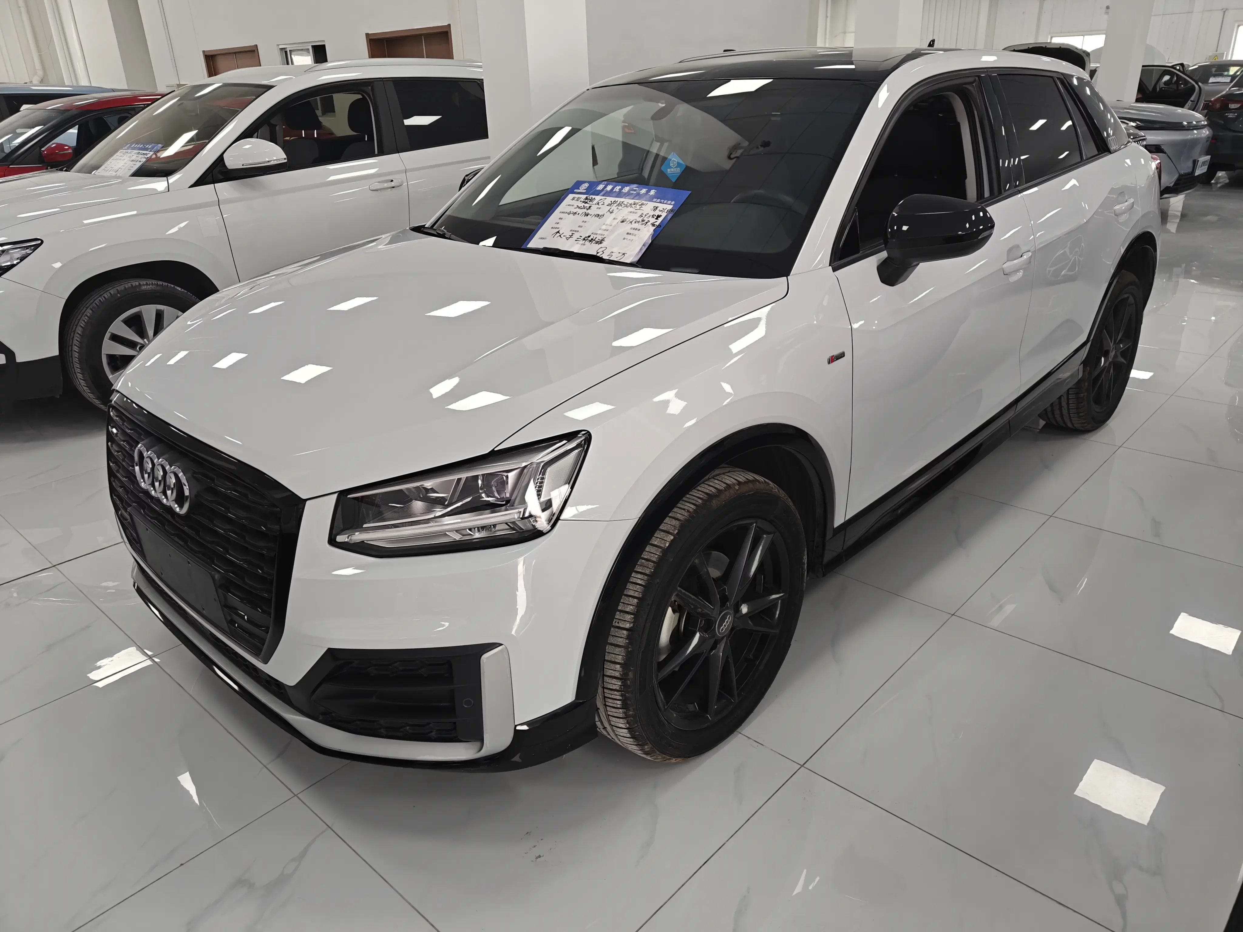 Audi Q2L