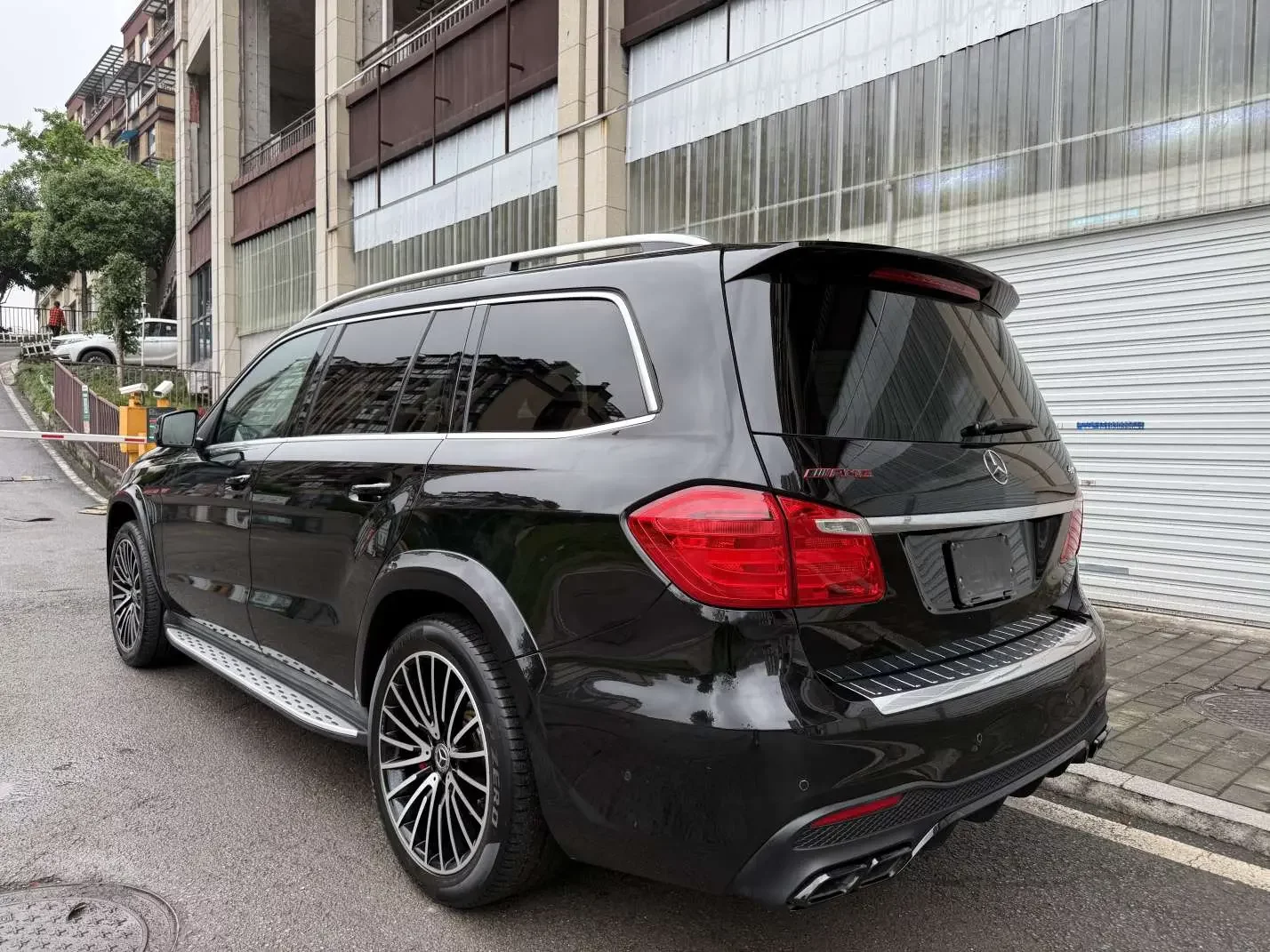 Mercedes-Benz GL Class