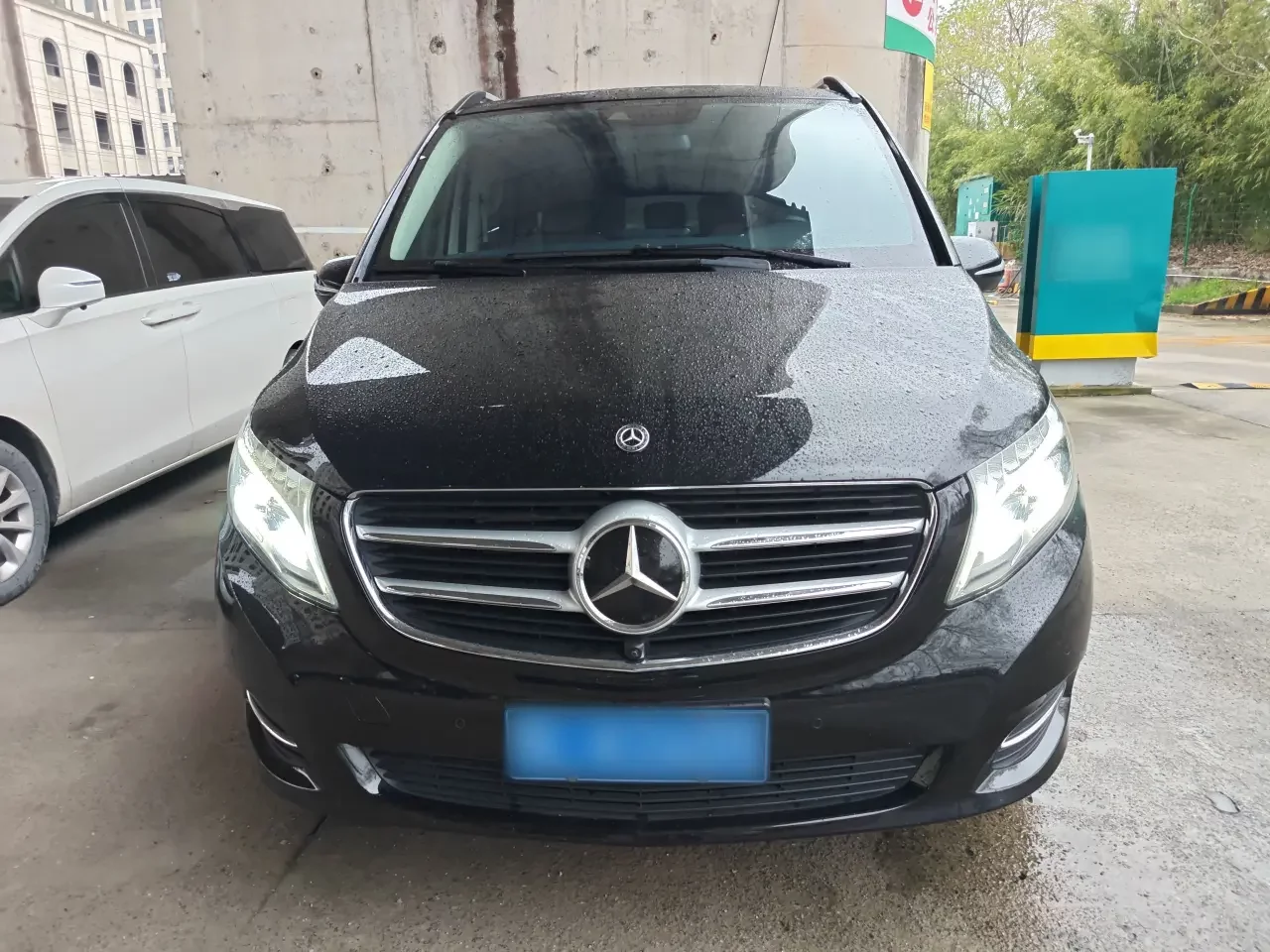 Mercedes-Benz V Class