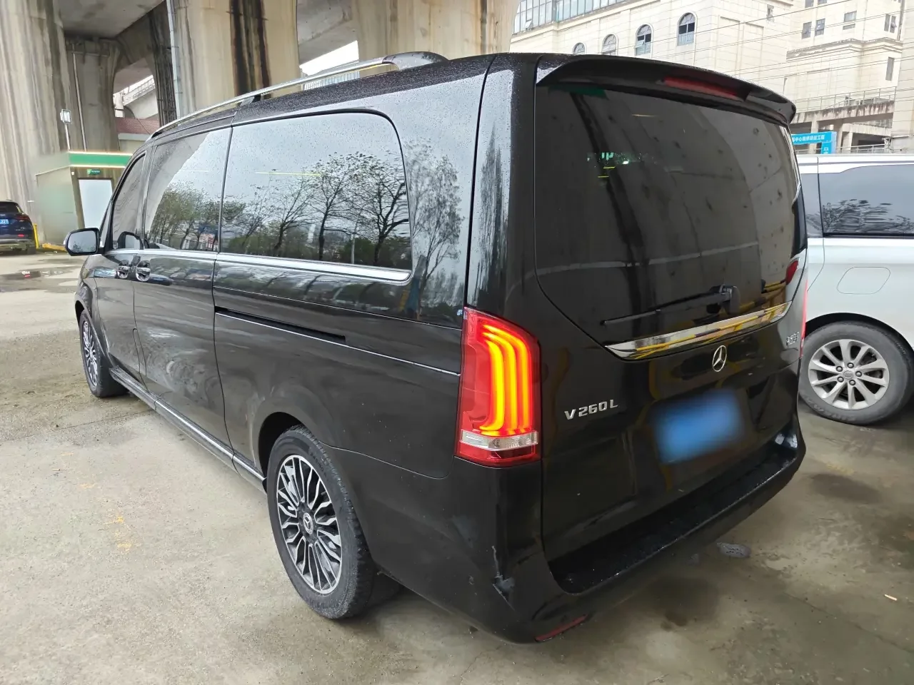 Mercedes-Benz V Class