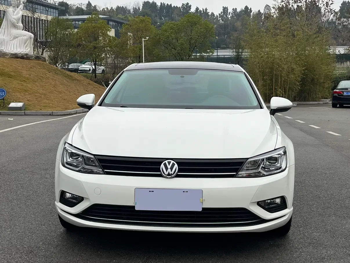Volkswagen Lamando
