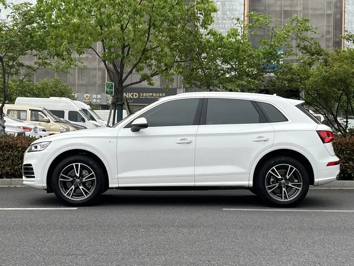 Audi Q5L