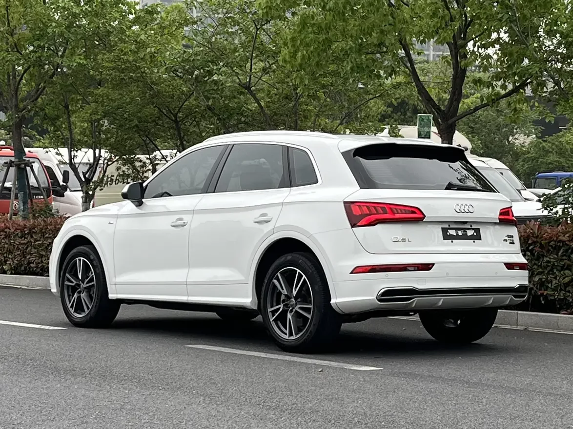 Audi Q5L
