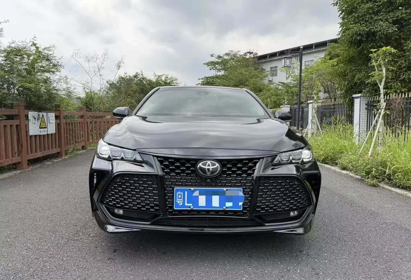 Toyota Avalon
