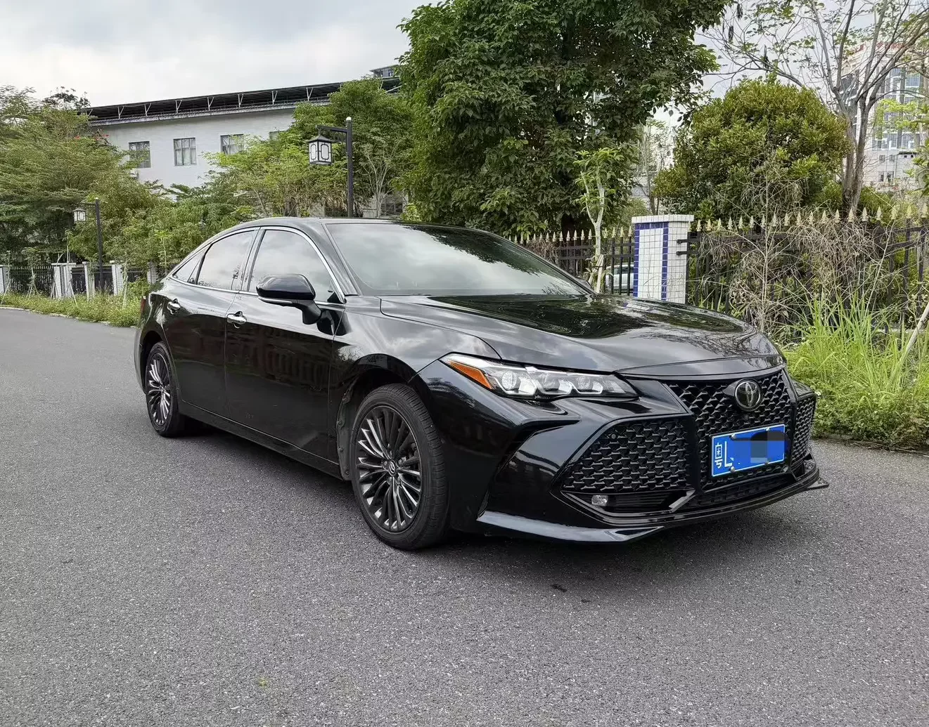 Toyota Avalon