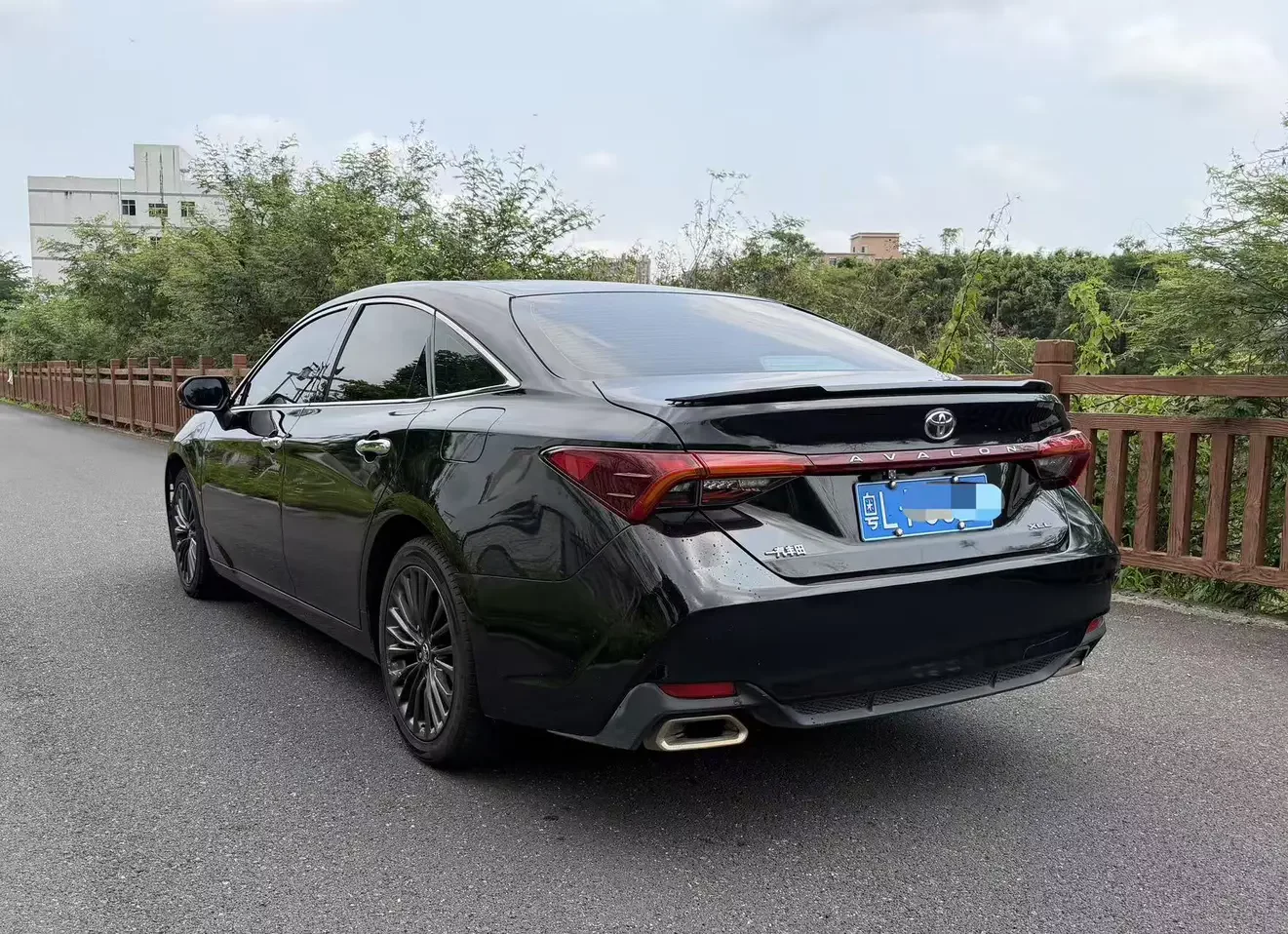 Toyota Avalon