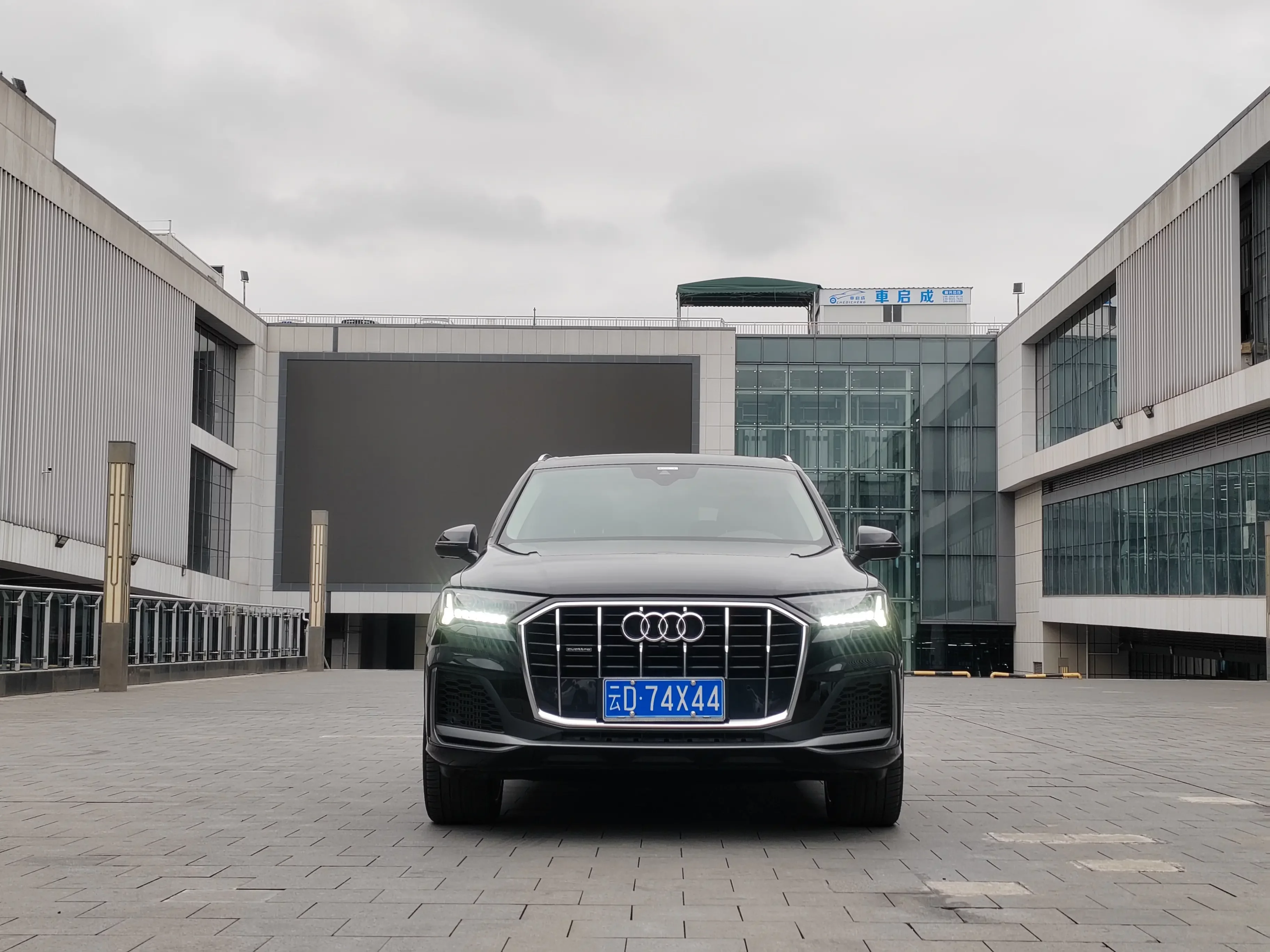 Audi Q7