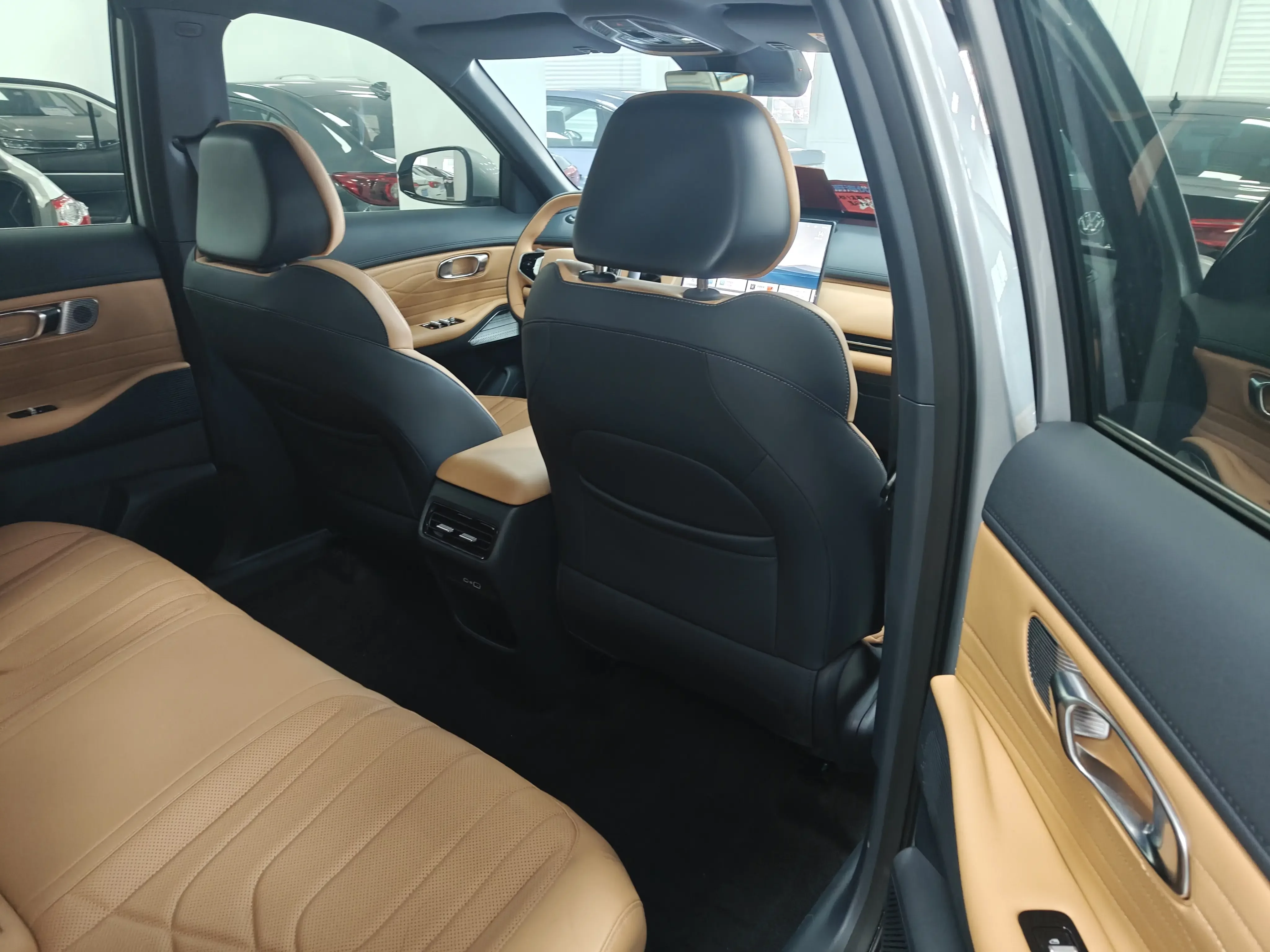 Geely Galaxy Starship 7 EM-i