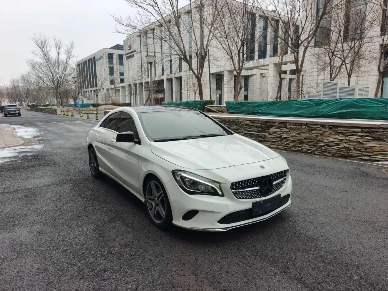 Mercedes-Benz CLA (Imported)