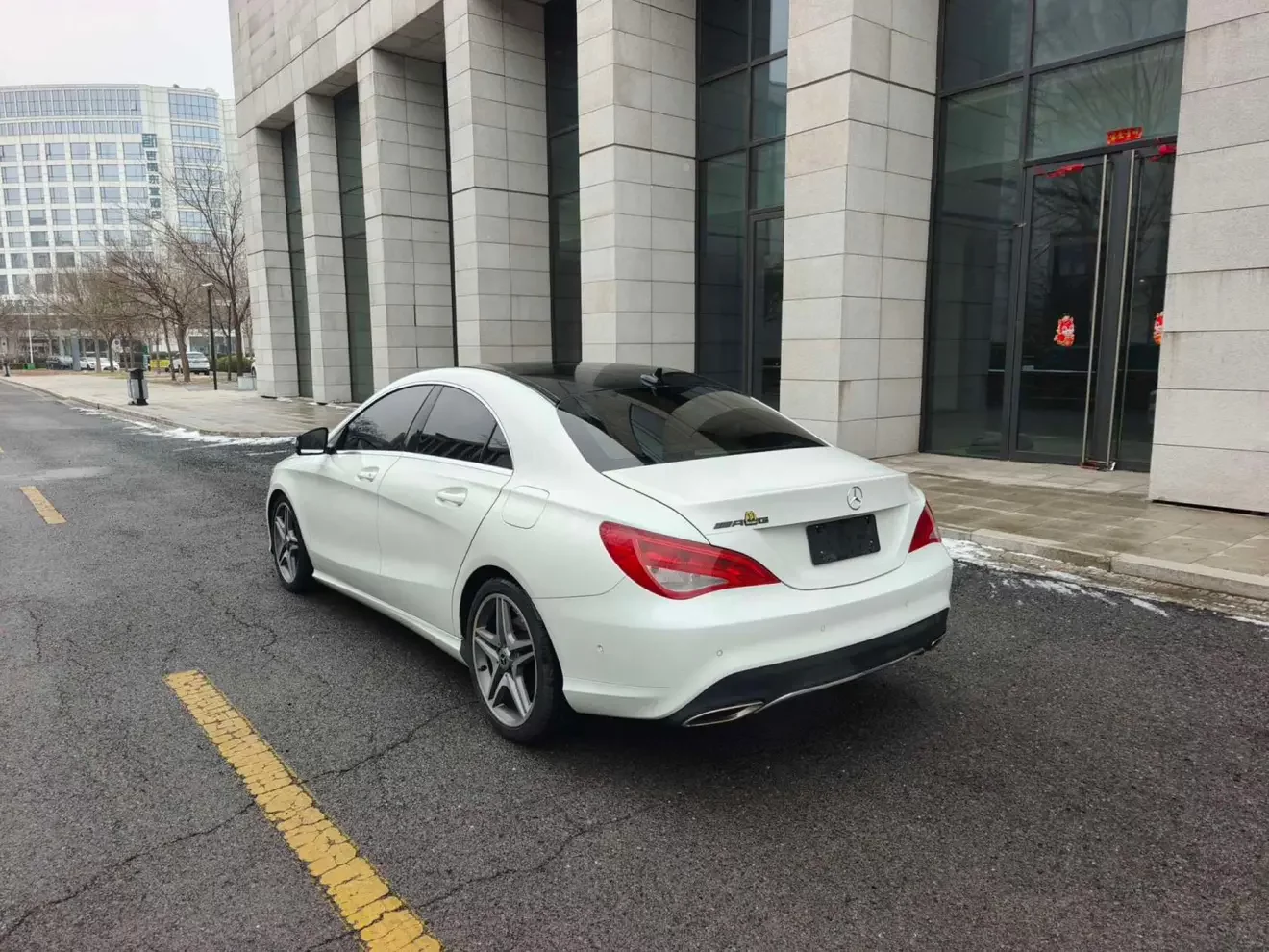 Mercedes-Benz CLA (Imported)