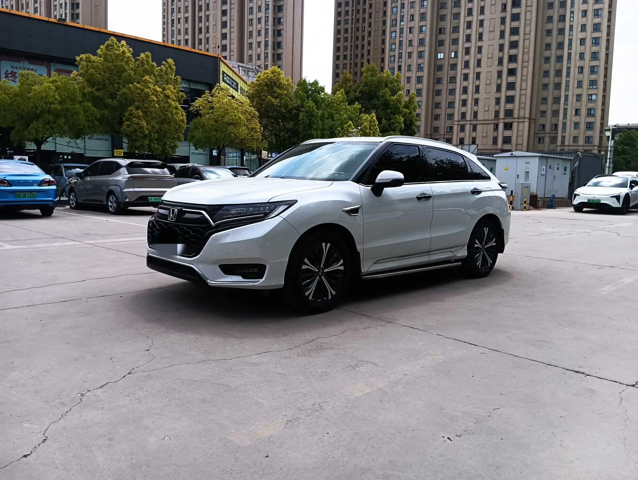 Honda UR-V