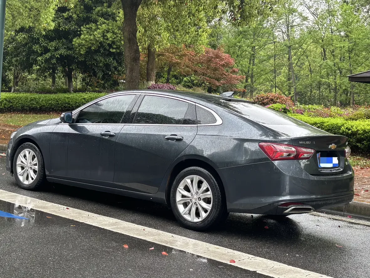 Chevrolet Malibu XL