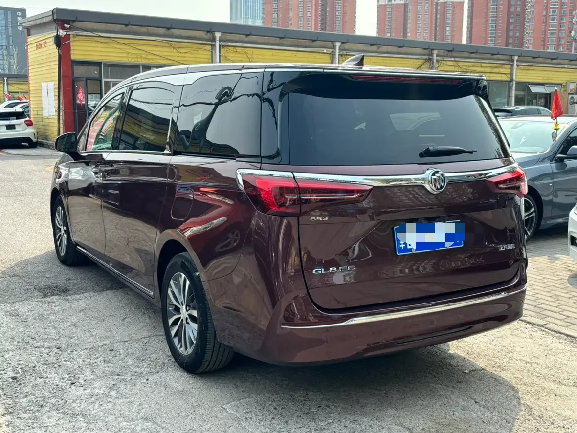 Buick GL8