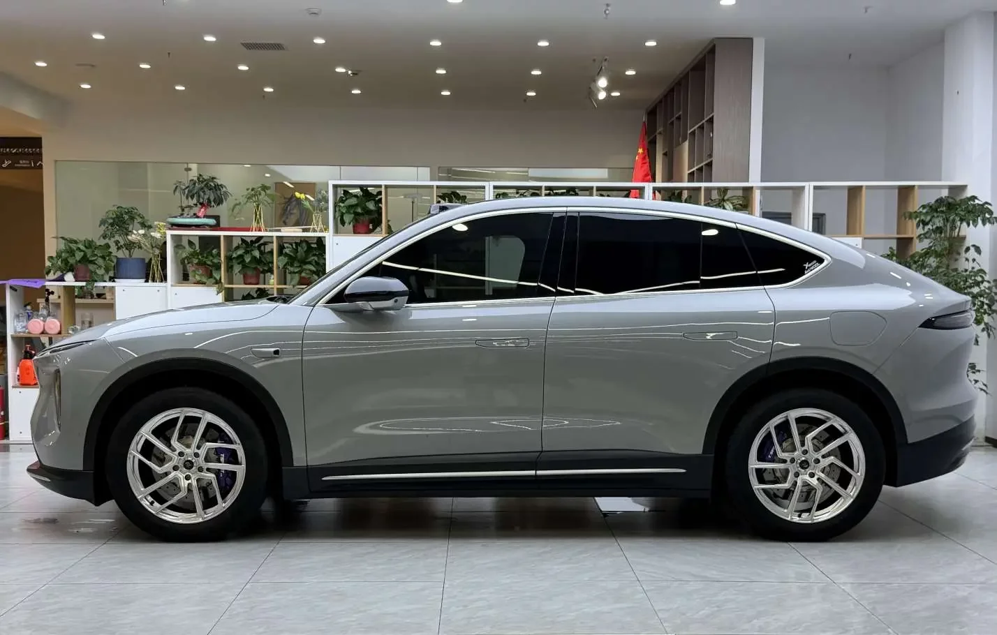 NIO EC6