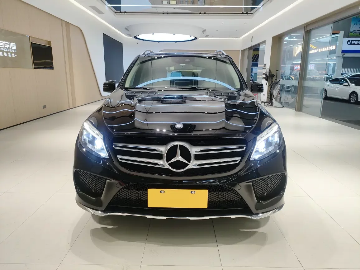 Mercedes-Benz GLE (Imported)