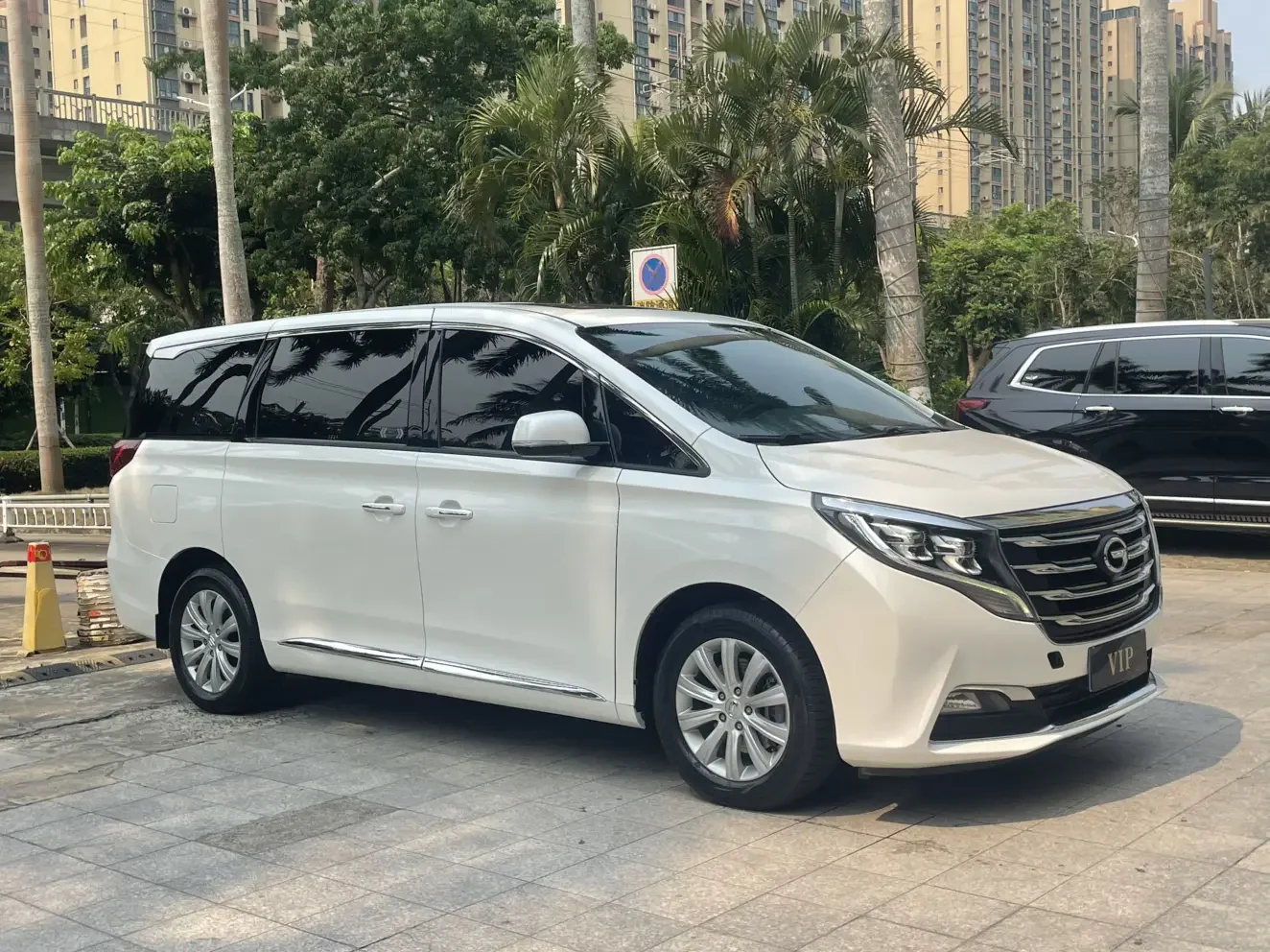 GAC Trumpchi M8