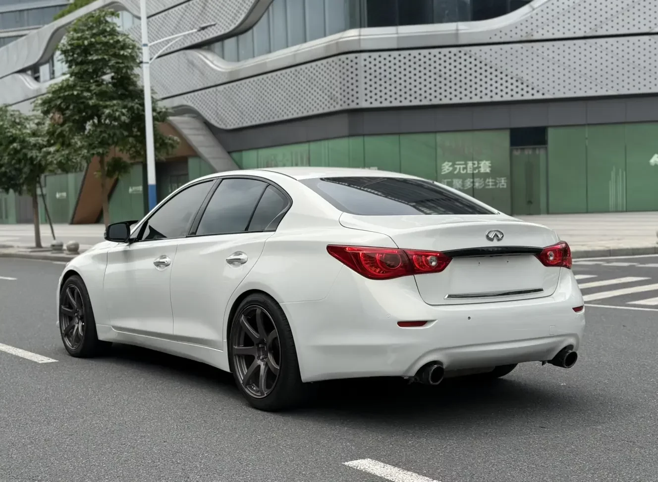 Infiniti Q50