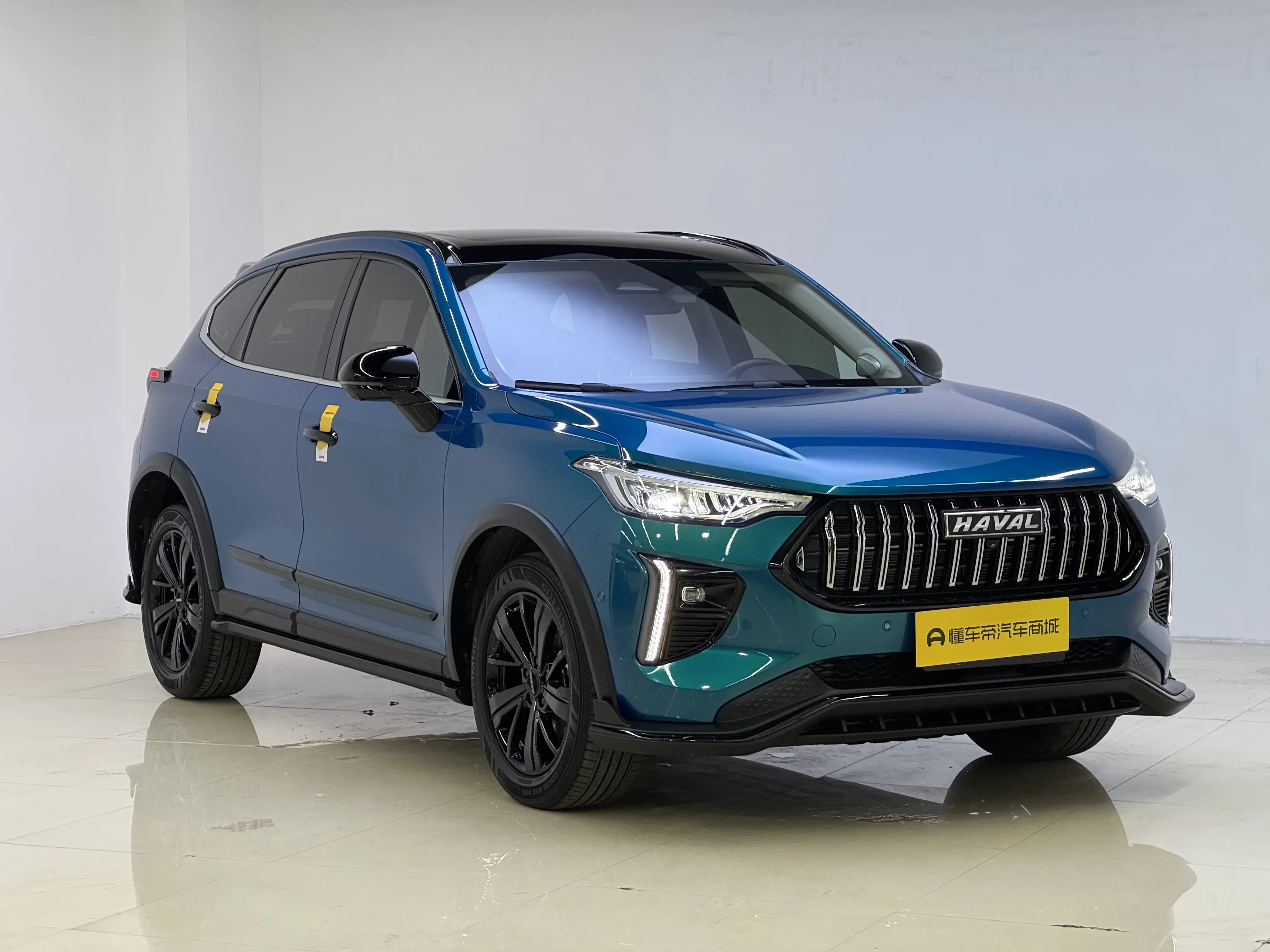 Haval Harvard Red Rabbit