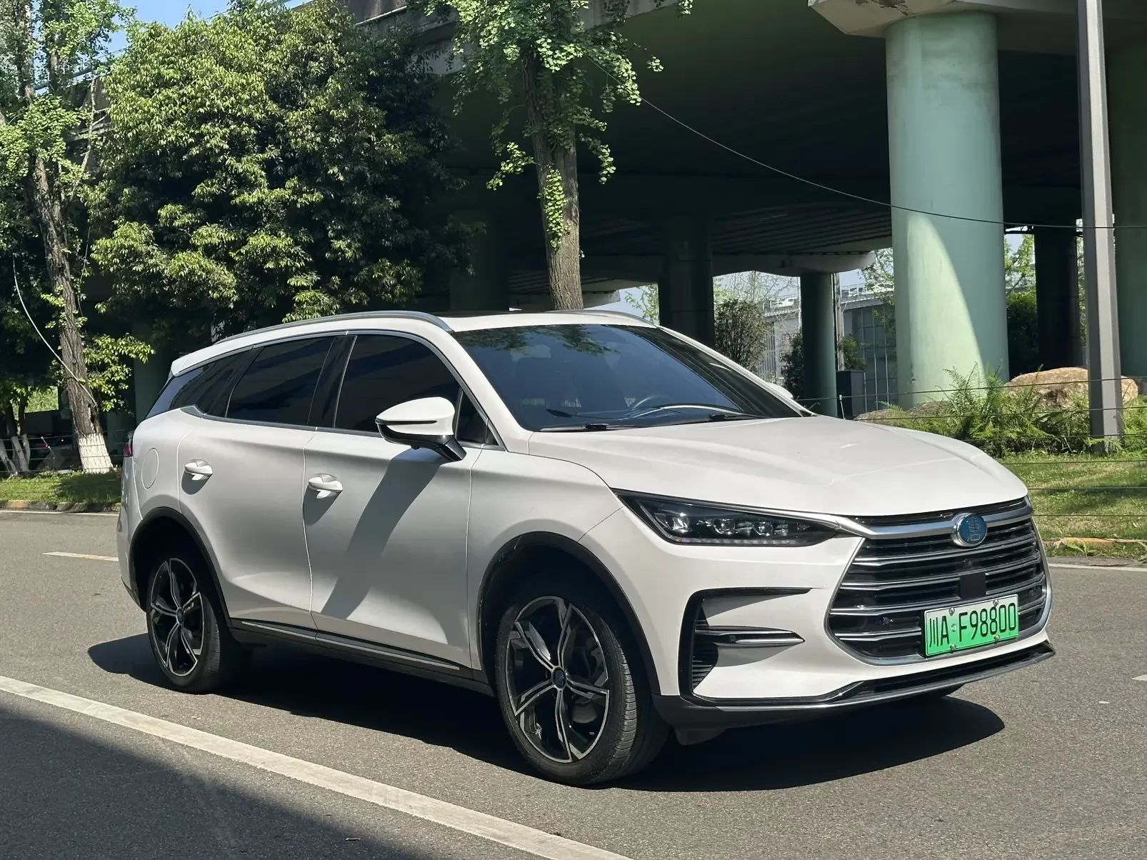 BYD Tang DM