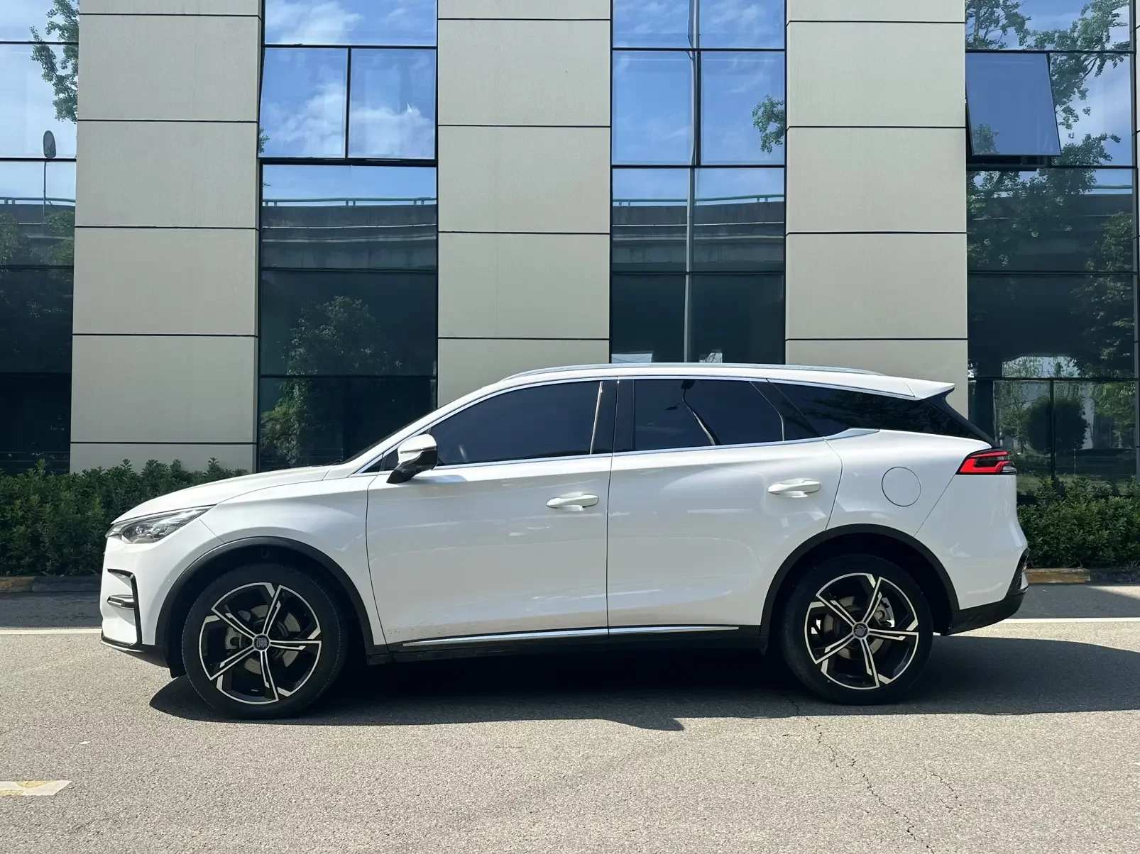 BYD Tang DM