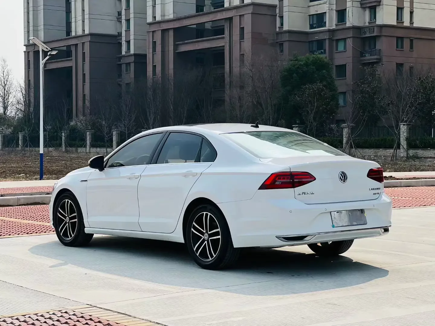 Volkswagen Lamando
