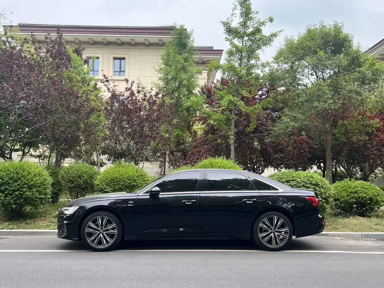 Audi A6L