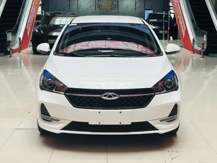 Chery Arrizo 5